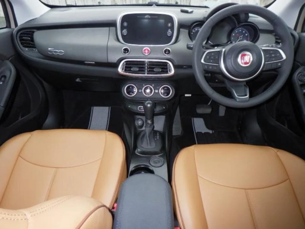 Fiat 500X  с аукциона в Японии