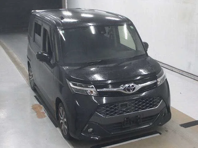 Toyota Tank 2017