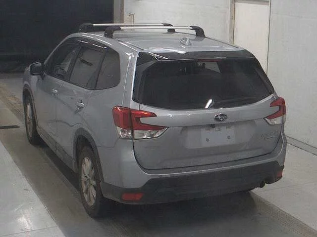 Subaru Forester  с аукциона в Японии