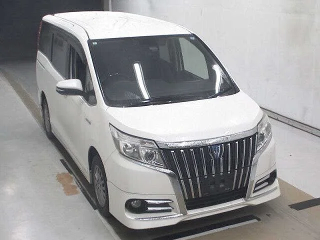 Toyota Esquire 2016