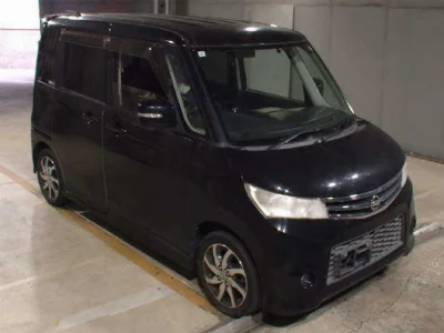 NISSAN ROOX