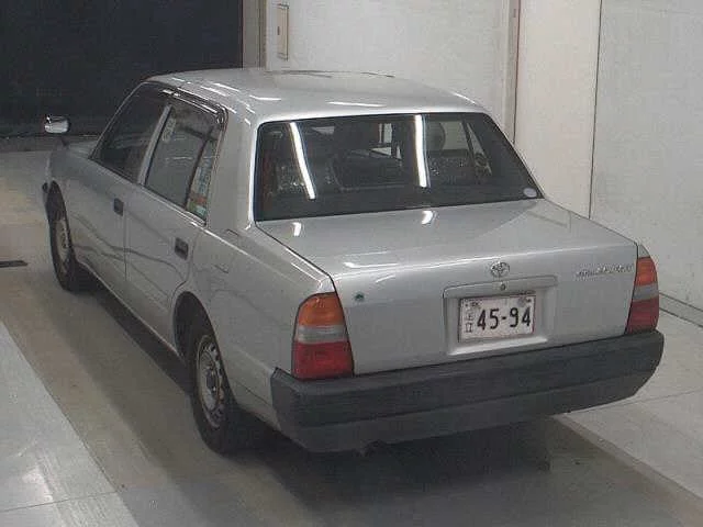 Toyota Comfort  с аукциона в Японии