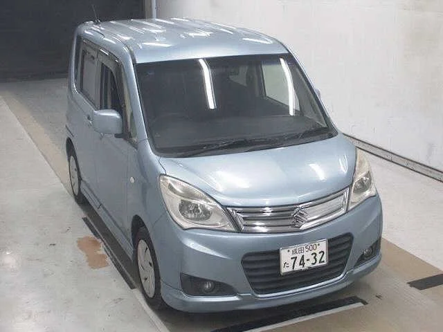 Suzuki Solio 2015
