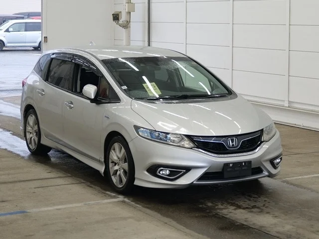 Honda Jade 2015