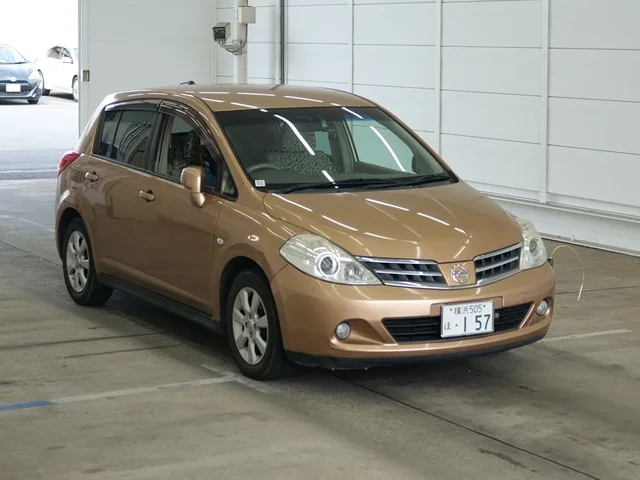 Nissan Tiida 2009