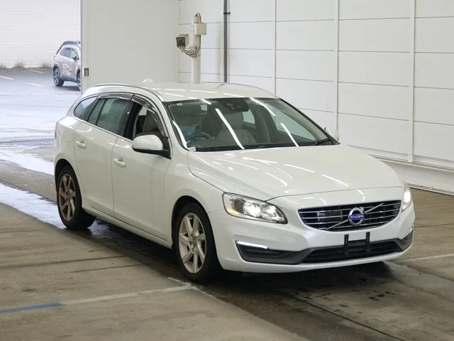 Volvo V60 2015