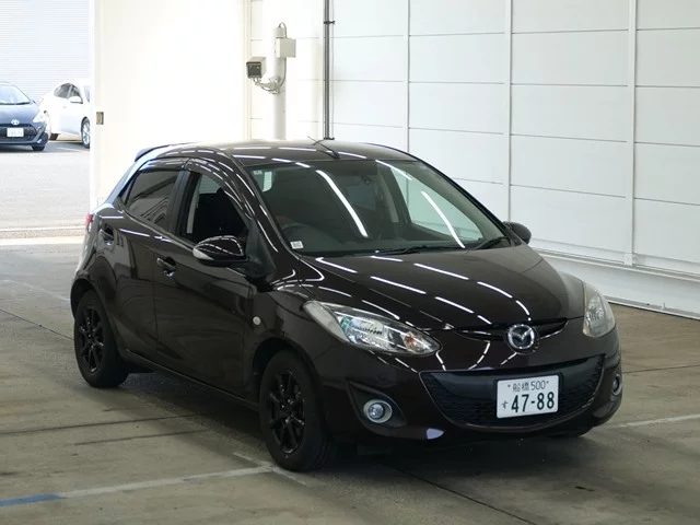 Mazda Demio 2012