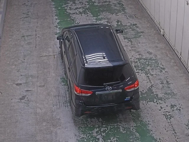 Toyota Wish  с аукциона в Японии