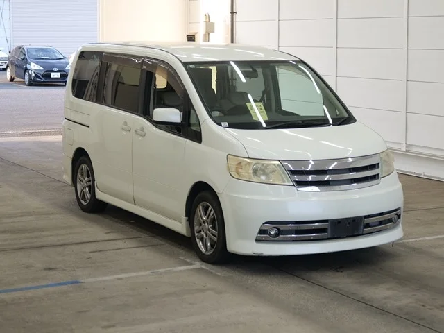 Nissan Serena 2006
