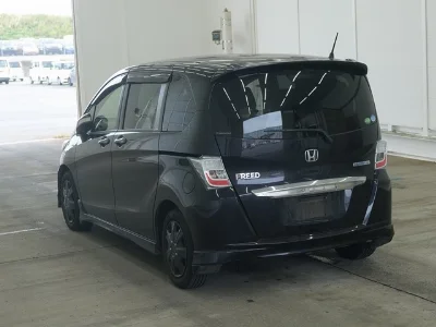 HONDA FREED