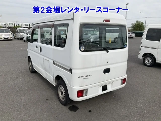 Mitsubishi Minicab  с аукциона в Японии