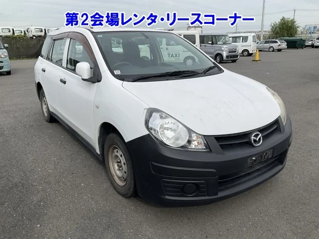 Mazda Familia 2015