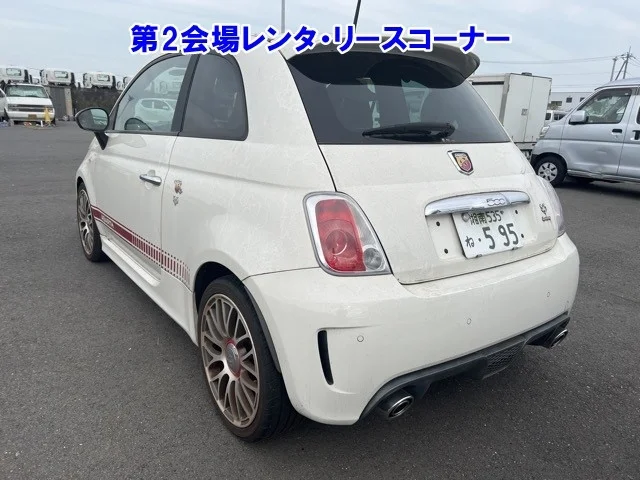 Abarth 595  с аукциона в Японии