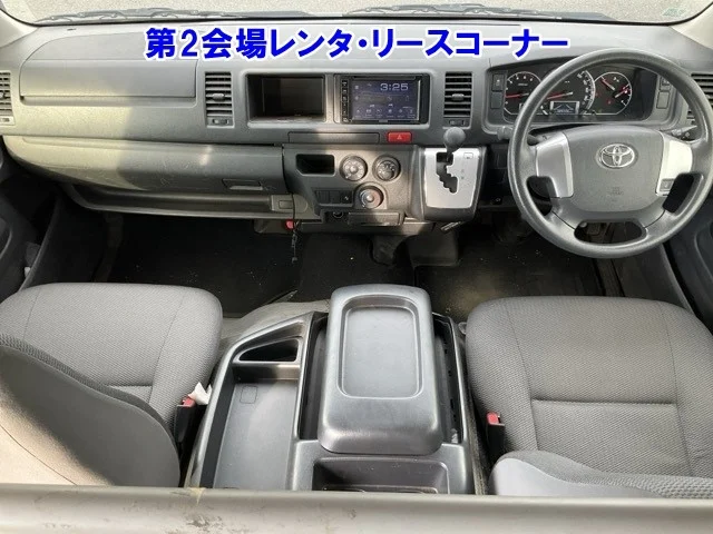 Toyota HiAce  с аукциона в Японии