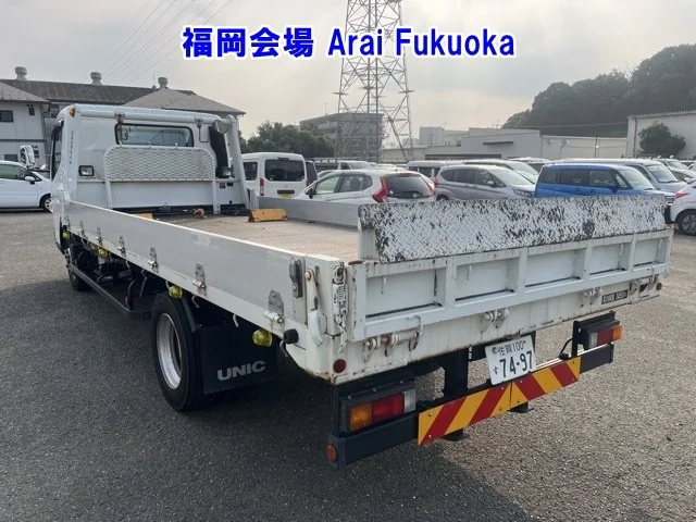 Mitsubishi Fuso Canter  с аукциона в Японии