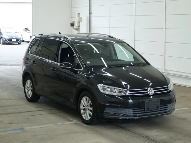 Volkswagen Touran  с аукциона в Японии