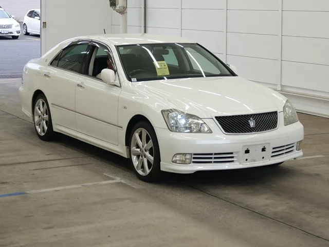 Toyota Crown 2005
