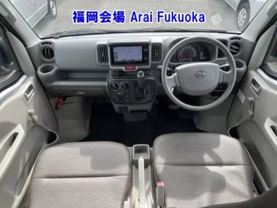 NISSAN CLIPPER VAN