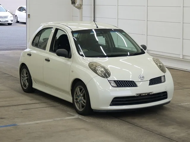 Nissan March 2005