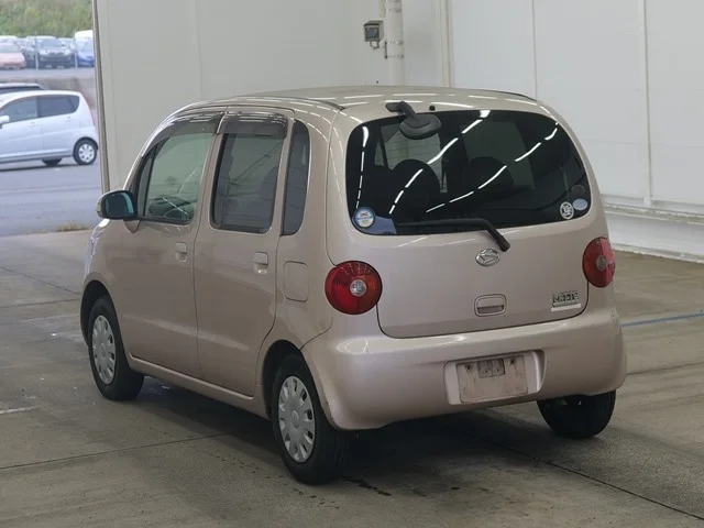 Daihatsu Move Latte  с аукциона в Японии