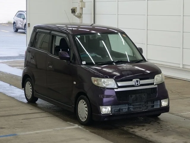 Honda Zest  с аукциона в Японии