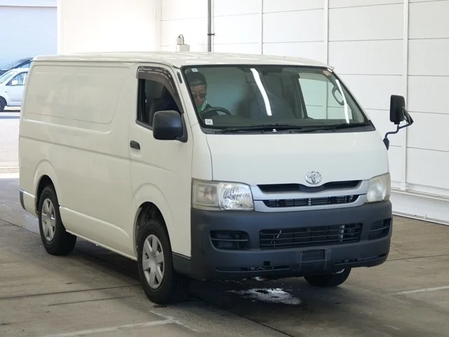 Toyota RegiusAce 2008