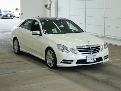 MERCEDES BENZ E CLASS