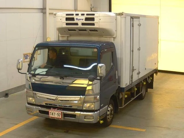 Mitsubishi Fuso Canter 2011