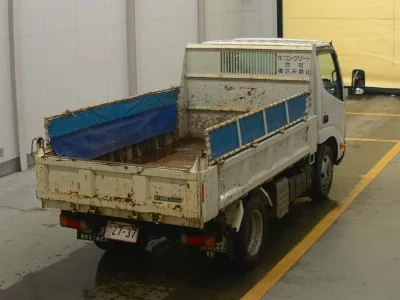 HINO DUTRO 2