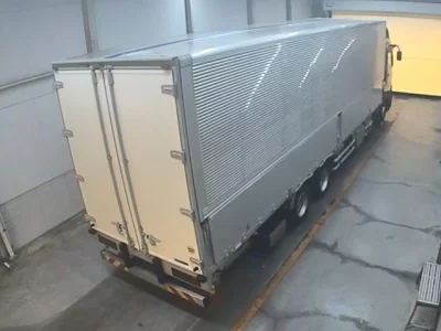 MITSUBISHI FUSO