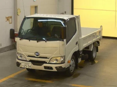 HINO DUTRO 1