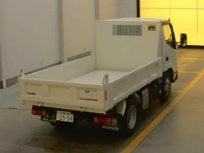 HINO DUTRO 2