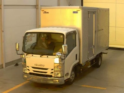 Isuzu Elf