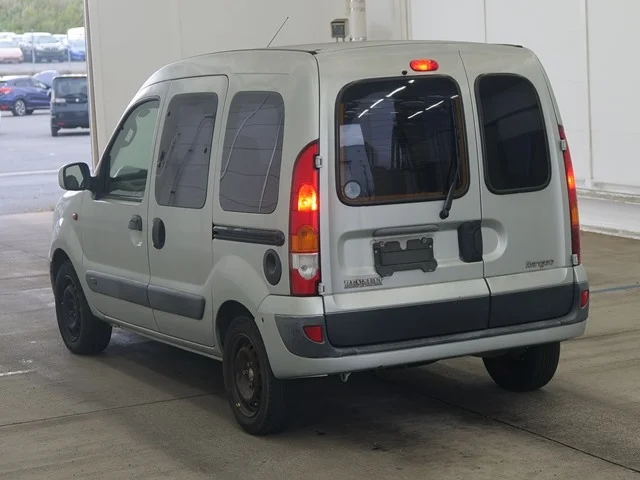Renault Kangoo  с аукциона в Японии