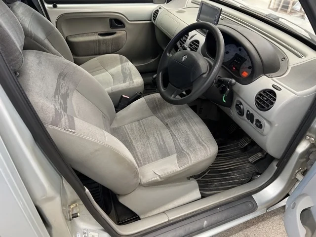 Renault Kangoo  с аукциона в Японии