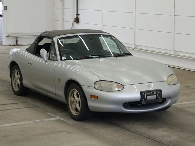 Mazda Roadster 2000