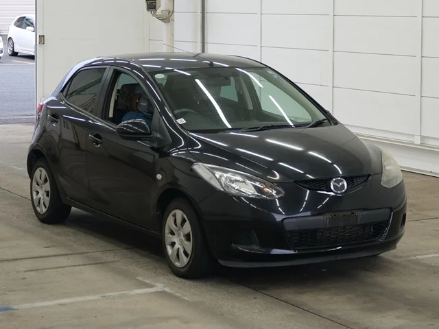 Mazda Demio 2010