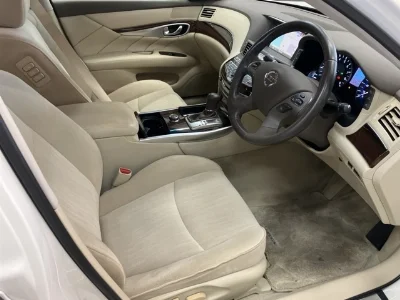 Nissan Fuga