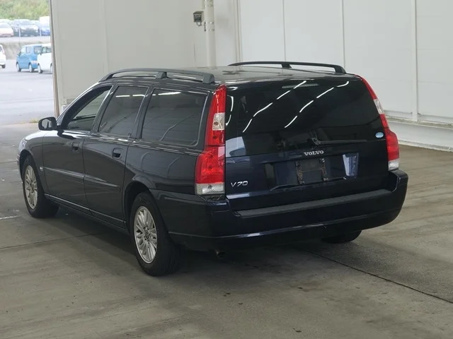 Volvo V70  с аукциона в Японии