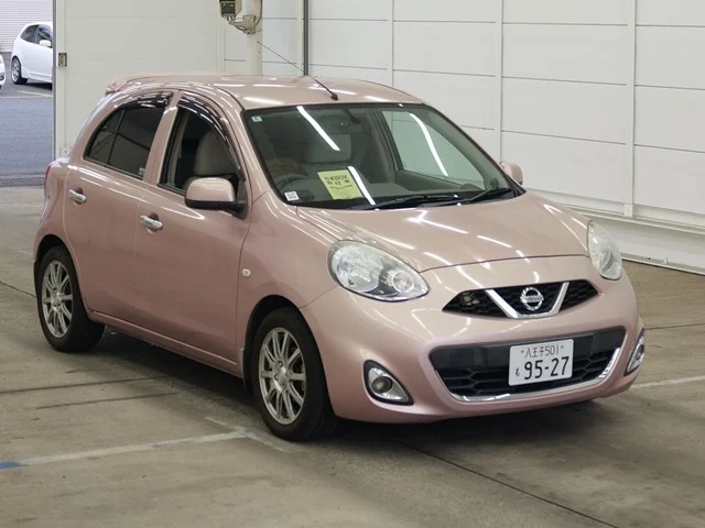 Nissan March 2013