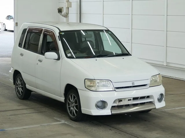 Nissan Cube  с аукциона в Японии