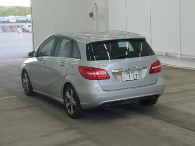 MERCEDES BENZ B CLASS