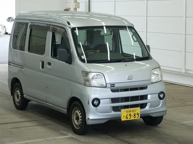 Daihatsu Hijet Cargo 2016