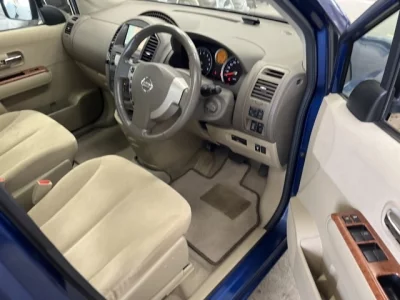NISSAN LAFESTA 4