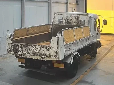 ISUZU FORWARD 2