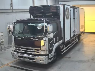 ISUZU FORWARD 1