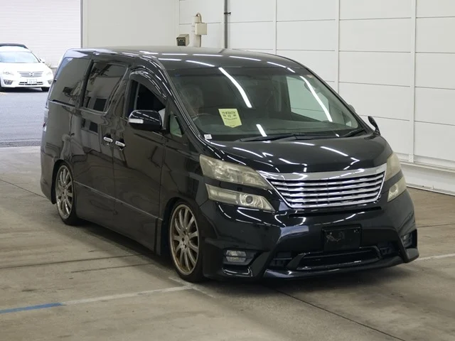 Toyota Vellfire 2010