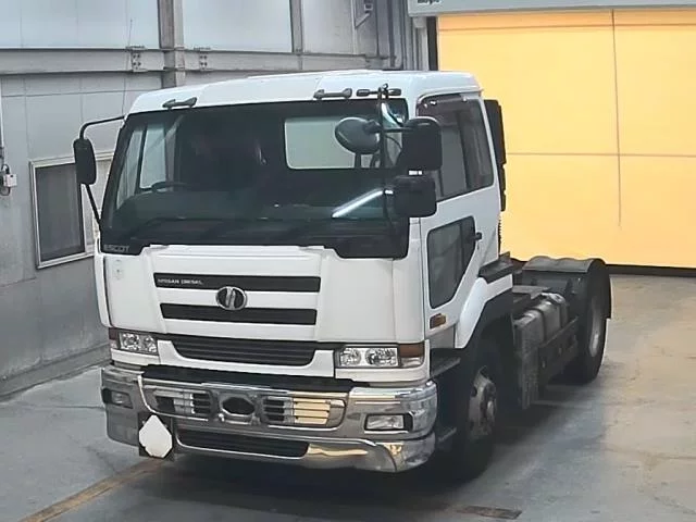 Nissan UD  с аукциона в Японии