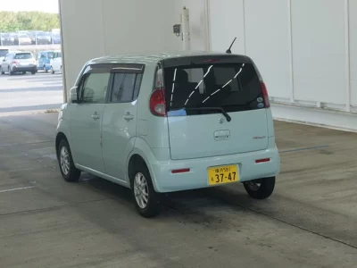 SUZUKI MRWAGON