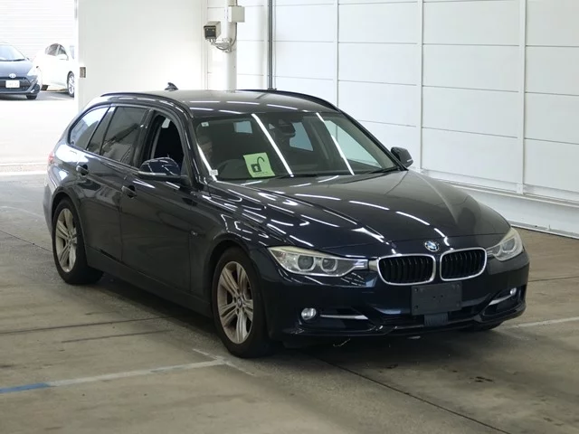 BMW 3-Series 2015
